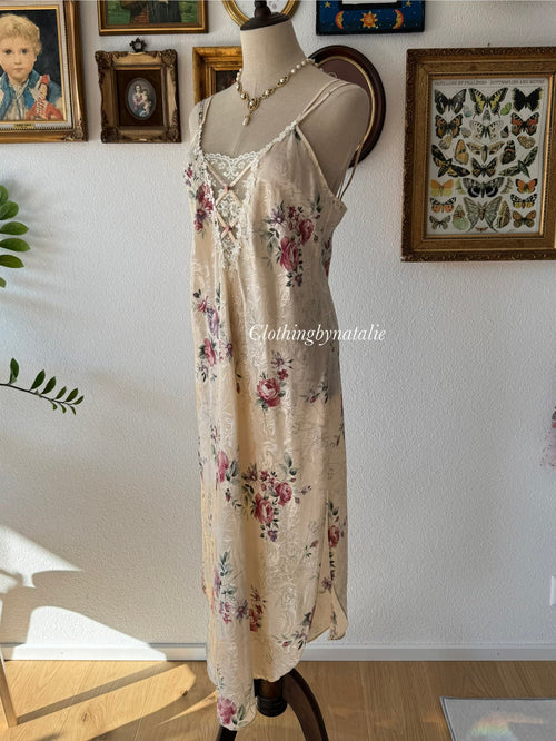 Expression Floral Brocade Gown Size M