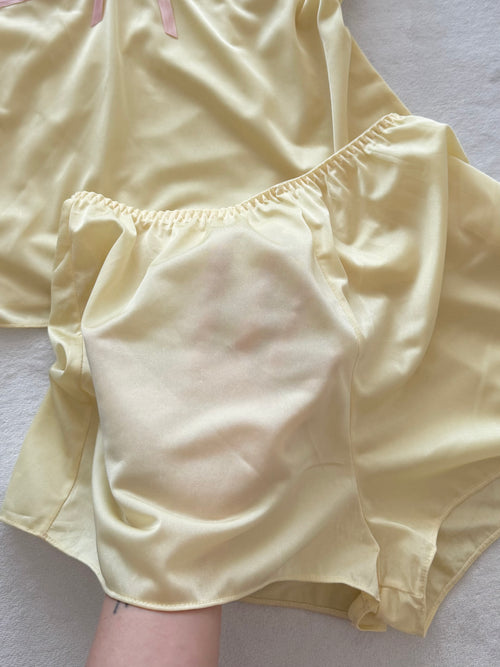 Soft Nylon Yellow Lounge Set size S