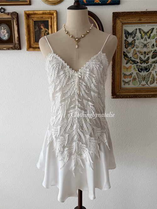 Flora Nikrooz Mini Bridal Peignoir Set Size S