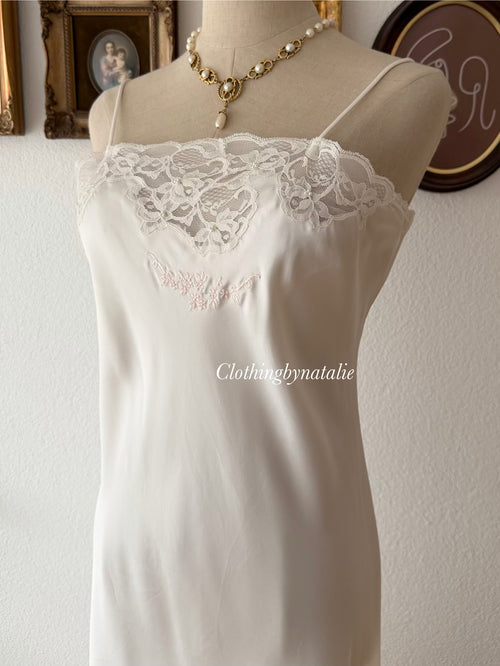 Etienne Fishtail White Maxi Dress Size M