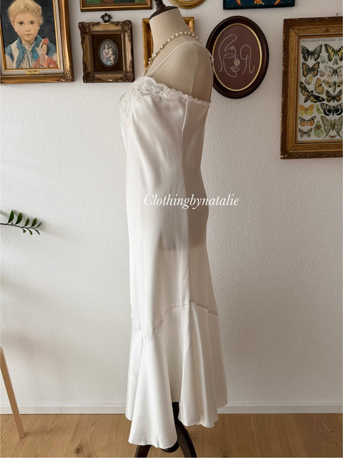 Etienne Fishtail White Maxi Dress Size M