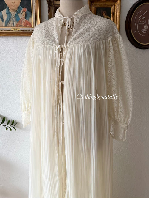 Barbizon Pleated Nylon Peignoir Set Size S