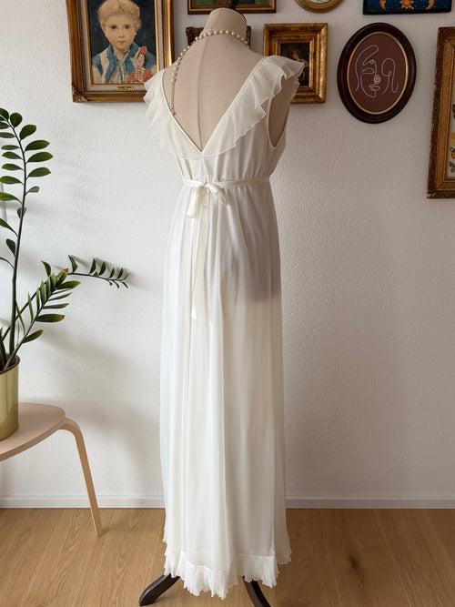Evete Maxi Nylon Chiffon Gown Size S