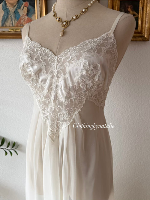 Victoria’s Secret Maxi Chiffon Gown Size S