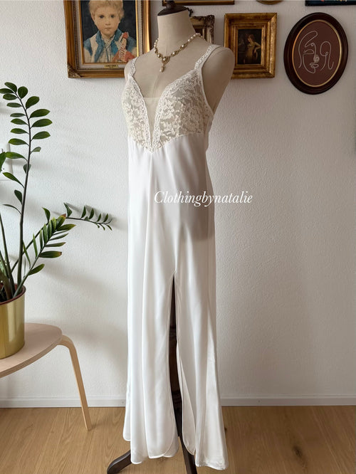 Victoria’s Secret White Maxi Satin Dress size M