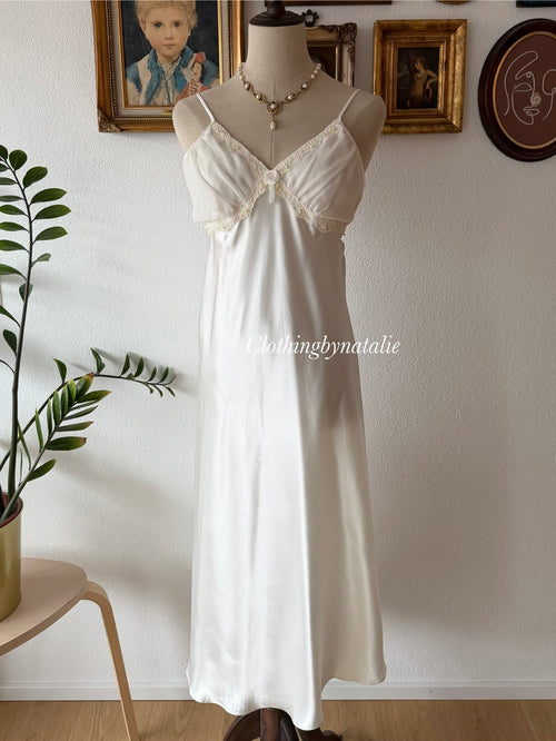 Delicates Bridal Satin Maxi Peignoir Set Size M