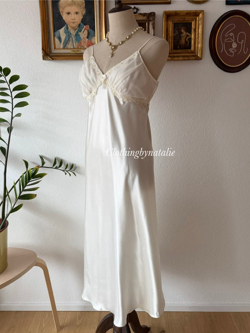 Delicates Bridal Satin Maxi Peignoir Set Size M
