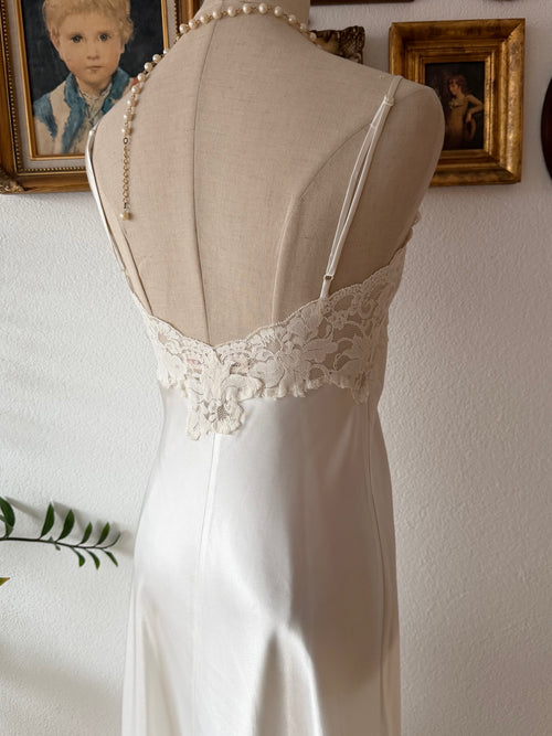 Victoria’s Secret White Satin Maxi Gown Size S
