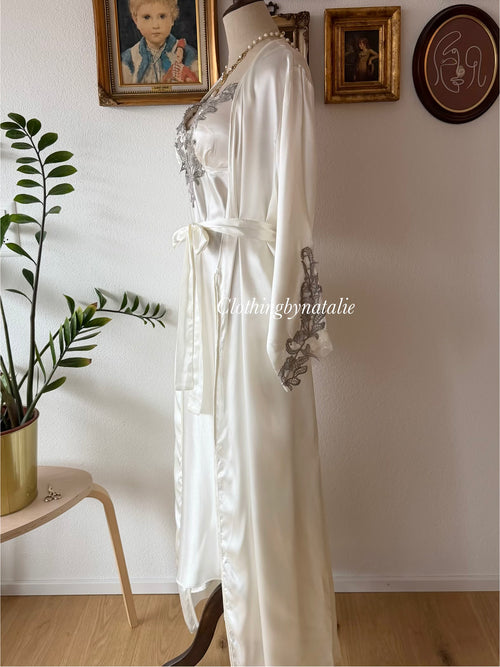 Flora Bridal Maxi Satin Peignoir Size M
