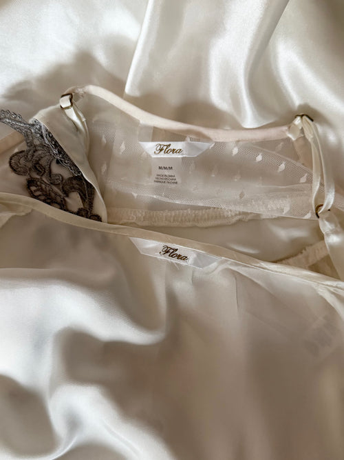 Flora Bridal Maxi Satin Peignoir Size M