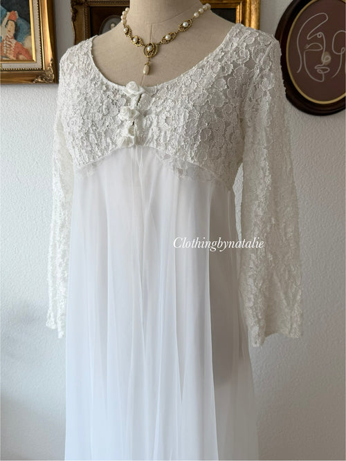 Val Mode Bridal Satin Peignoir Set Size M