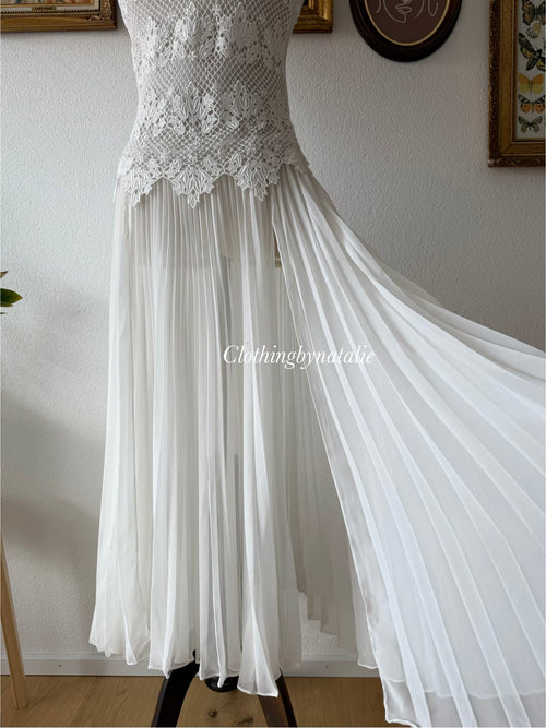 Kassatly Pleated Chiffon Lace Bridal Gown Size S