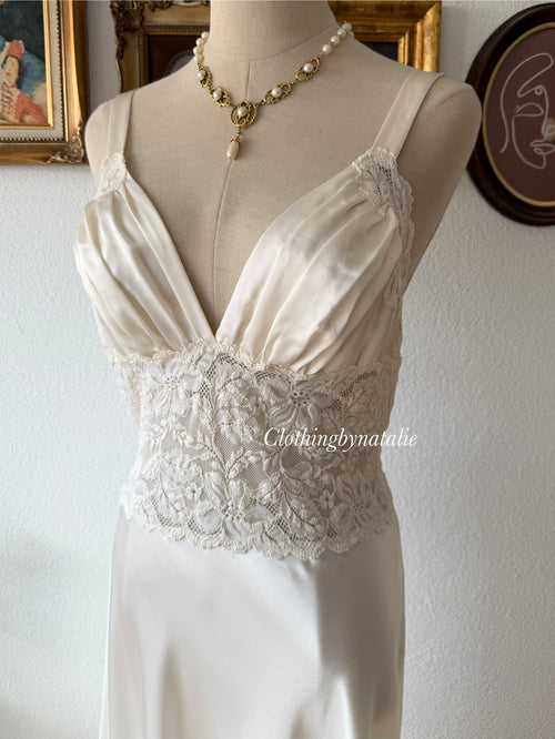 Diane Samandi Cream Satin Maxi Gown Size M