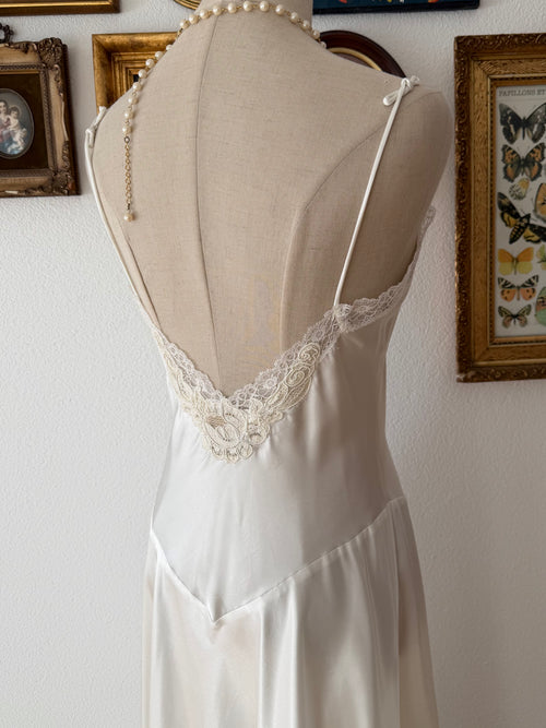 Victoria’s Secret Bridal Satin Maxi Gown Size M