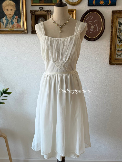 Vintage White Nylon Chiffon Peignoir Set Size S