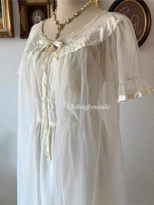 Vintage White Nylon Chiffon Peignoir Set Size S