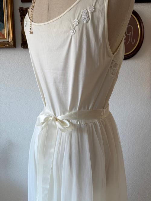 Shadowline White Nylon Chiffon Babydoll size S/M