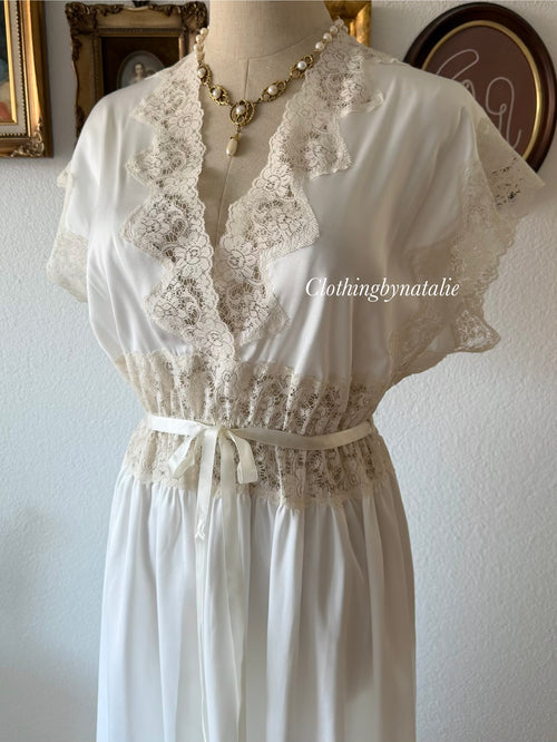 Amaretta Bridal Maxi Satin Gown Size M