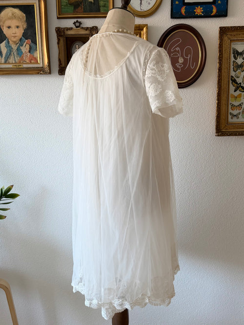 Vintage White Nylon Peignoir Set Size S