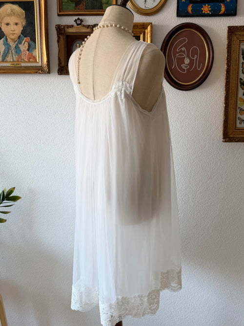 Vanity Fair Bridal Nylon Peignoir Set Size M