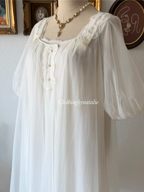 Vanity Fair Bridal Nylon Peignoir Set Size M