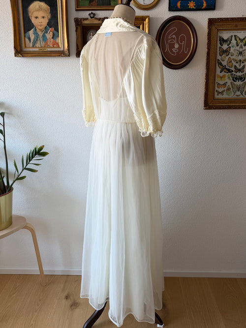 Val Mode Cream Nylon Maxi Peignoir Set Size M
