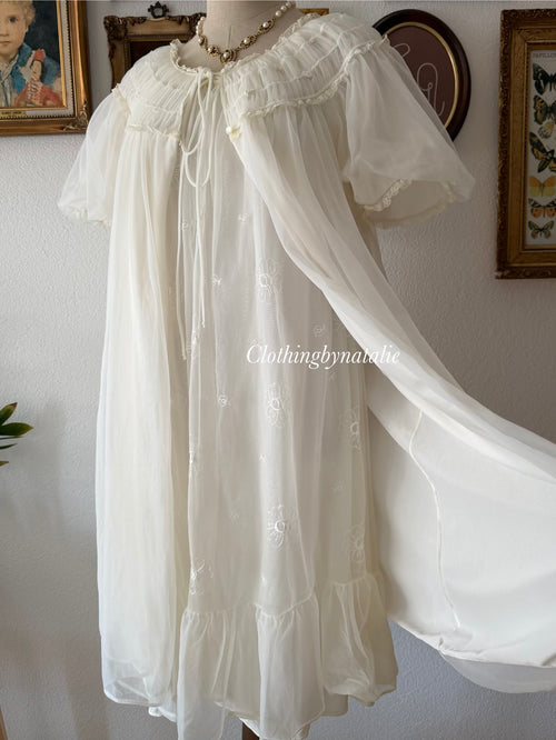 Miss Elaine White Nylon Peignoir Set Size S/M