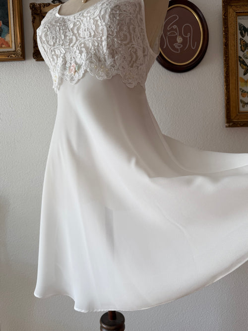 Cinema Etoile Bridal Mini Peignoir Set Size M