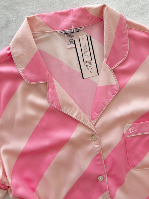 Victoria’s Secret Satin Pyjama Set Size S/small M