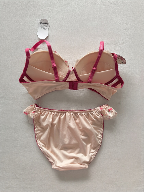 Sanrio Orange Lingerie Set Size 80B/C