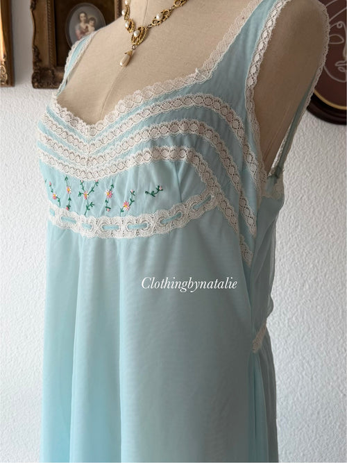 Vintage Blue Nylon Peignoir Set Size M
