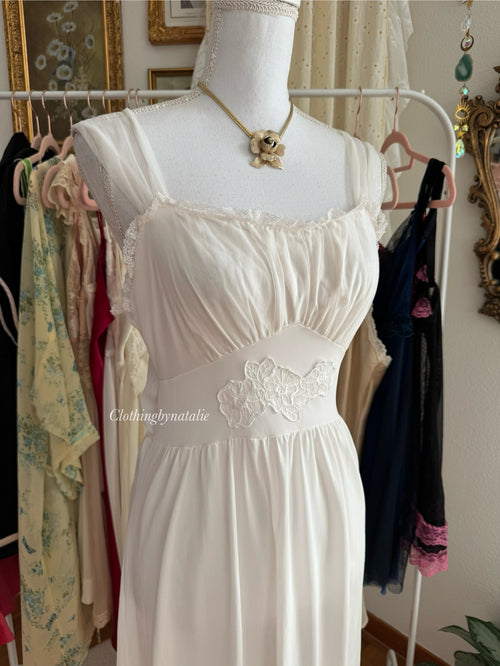 Vintage Cream Nylon Nightgown (S)
