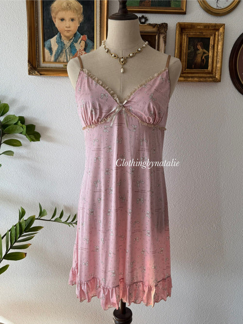 Soft Pink Nylon Slip Size M