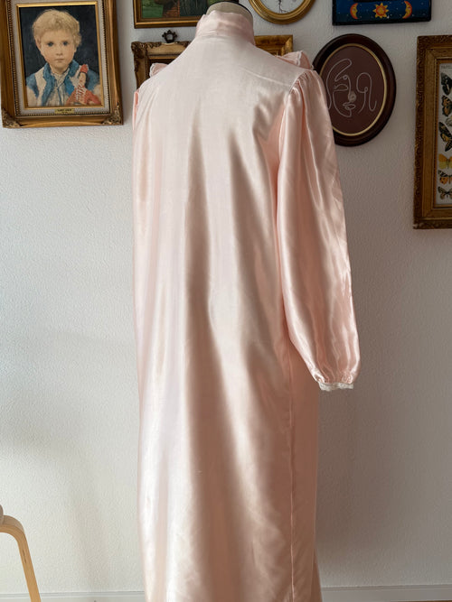Ilise Stevens Maxi Satin Nightgown Size M