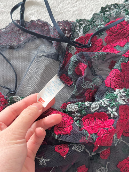 Embroidery Rose Mesh Cami size S/small M
