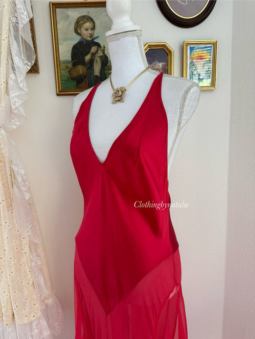 VS 100% Silk Red Slip (size M)