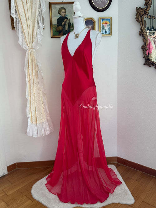 VS 100% Silk Red Slip (size M)