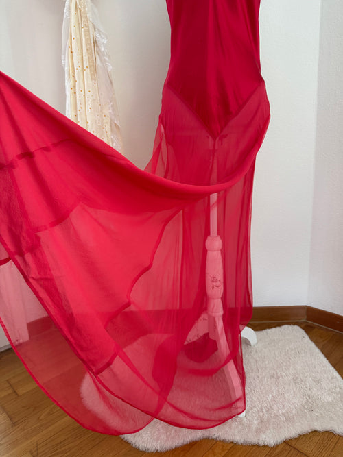 VS 100% Silk Red Slip (size M)