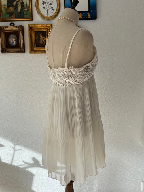 Y2K Cream Pleated Chiffon Babydoll Size S