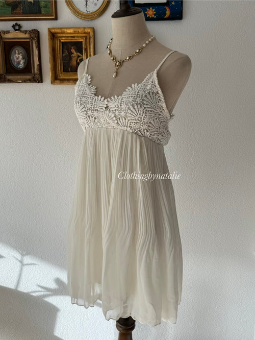 Y2K Cream Pleated Chiffon Babydoll Size S