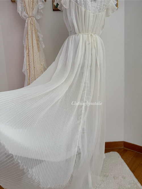 VTG Barbizon Pleated Chiffon Maxi Dress (size M)