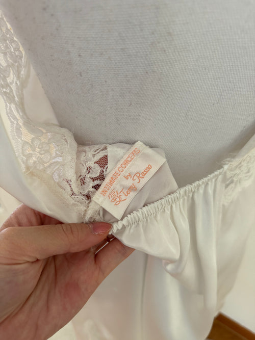 Intimate Concepts by Terry Russo White Satin Peignoir Set (size M)