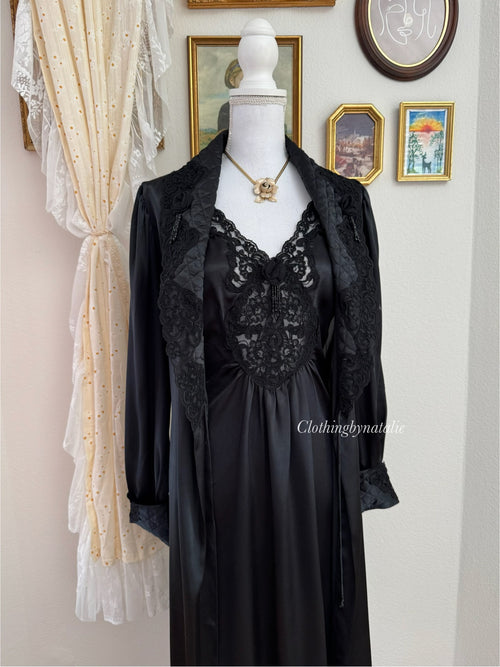 Intimate Concepts by Terry Ruso Black Satin Peignoir Set (size S/M)