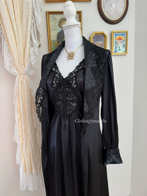 Intimate Concepts by Terry Ruso Black Satin Peignoir Set (size S/M)