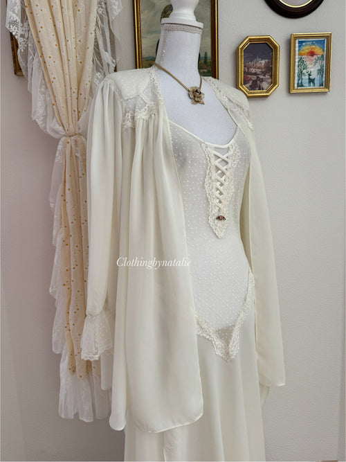 California Dynasty Pearl Chiffon Peignoir Set (size L)
