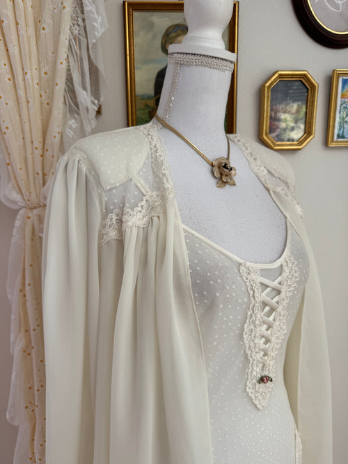 California Dynasty Pearl Chiffon Peignoir Set (size L)