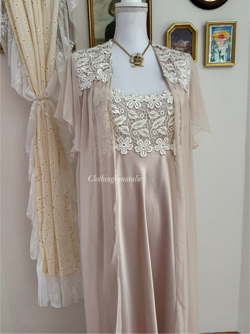 Just Flora Rose Gold Satin Peignoir Set (size M)