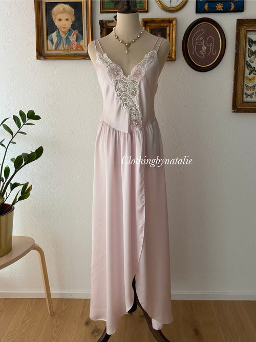 Donna Richard Purple Maxi Satin Gown Size M