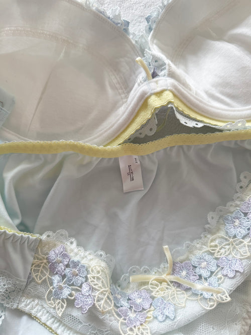 Japanese Blue Floral Lingerie Set 85B (Pre-order other sizes in description)