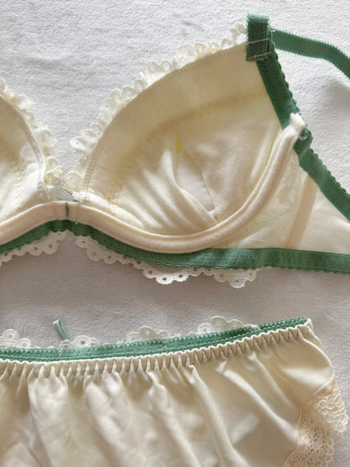 Japanese Green Floral Lingerie Set Size 70B (Pre-order other sizes in description)